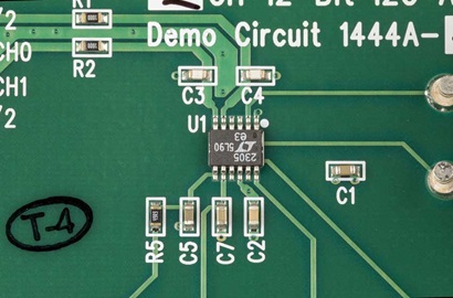 DC1444A-B Demo Board