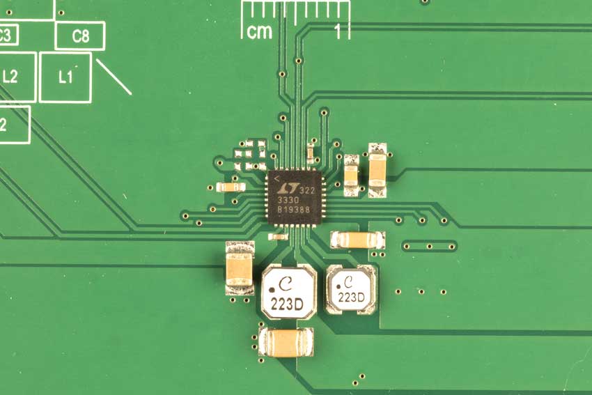 DC2048A Demo Board