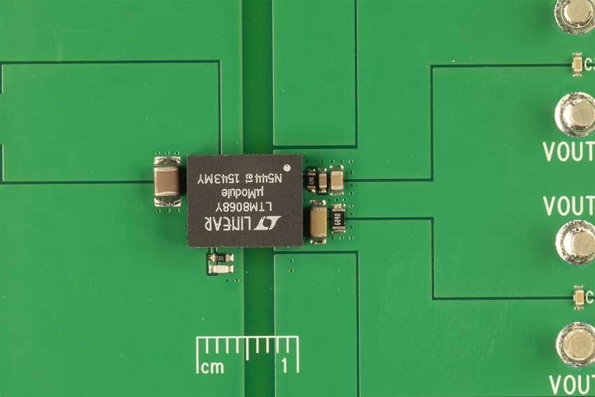 DC2358A Demo Board