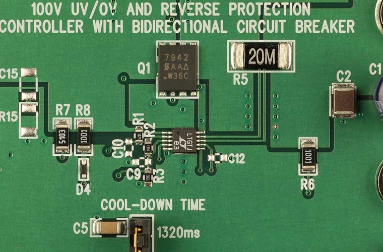 DC2418A-B Demo Board