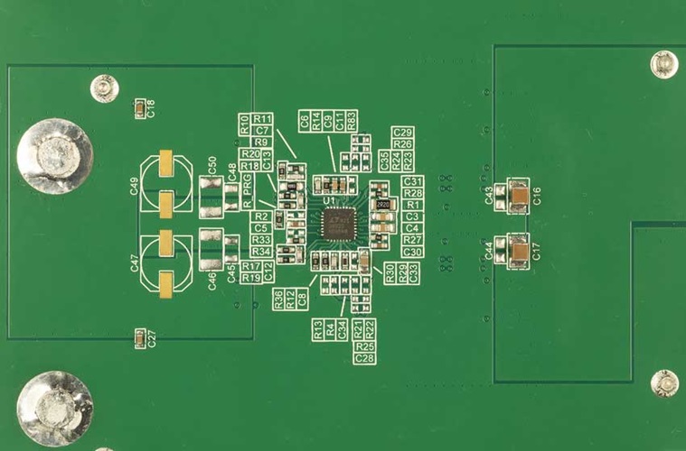 DC2493A Demo Board
