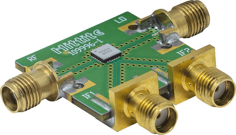 EVAL-HMC525ALC4ANGLE-web