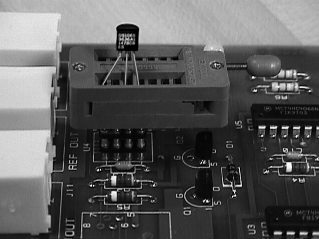 Figure 2. A Zero Insertion Force socket makes programming a DS1065 easier.