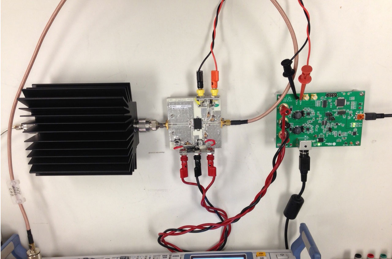 Figure 7. Connections of the MAXREFDES39# board with the PTMA210152M EV kit.