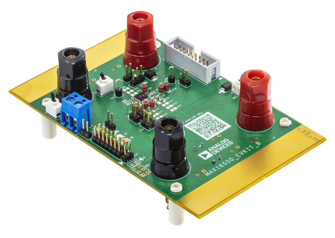 MAX16550EVKIT Board Photo Angle View
