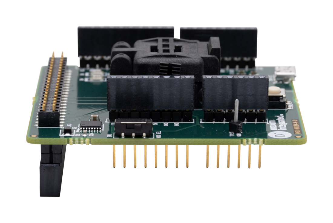 MAXQ1065I2C Socket Board Side evaluation board