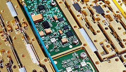 Multichannel, multiband millimeter wave frequency converter