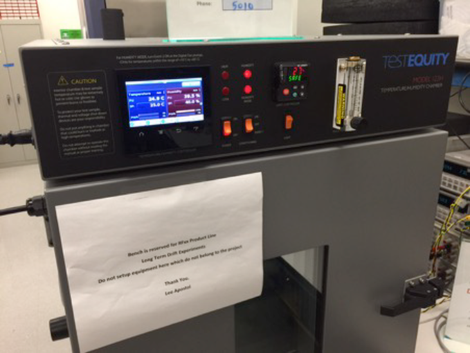 Long-term drift environmental chamber.