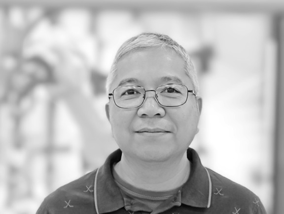 Headshot of Edwin Umali