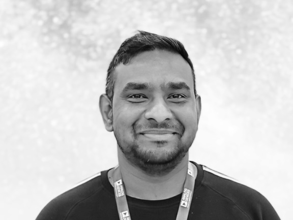 Headshot of Praveen Devarmani