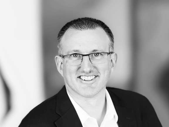 Headshot of Vincent Troy