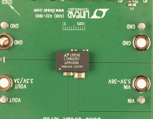 DC1379B Demo Board