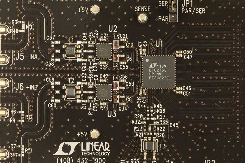 DC1946A Demo Board