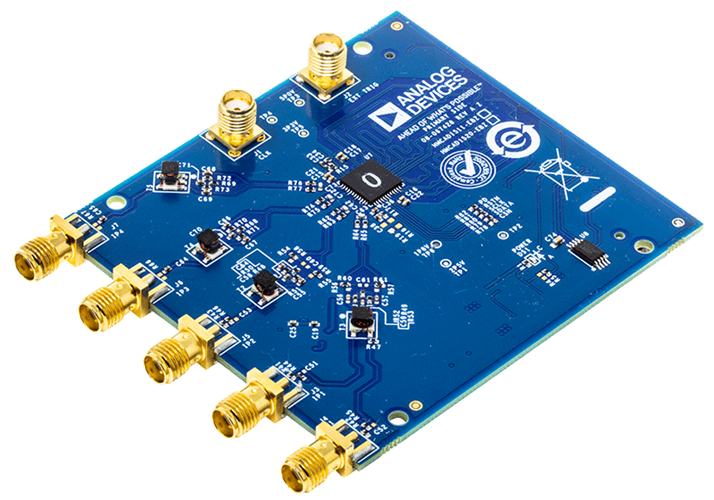 HMCAD1511/HMCAD1520 Evaluation Board - Angle View