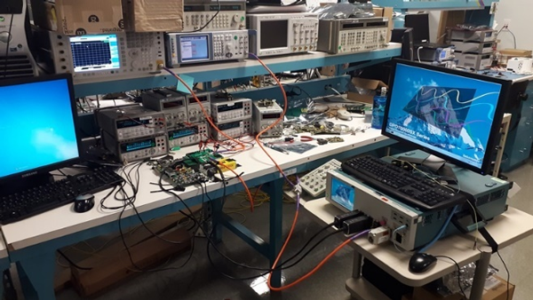 Figure 3. Bench setup with DPO72304SX digital phosphor oscilloscope.