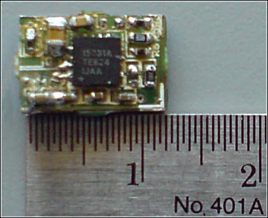 図7. 大きさが12mm x 8mmのリファレンスデザインの基板レイアウト